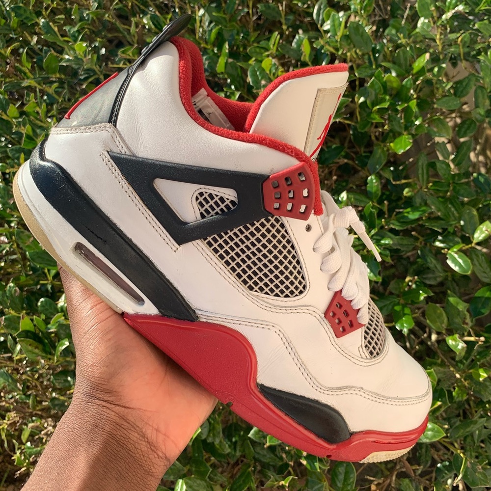 Jordan 4 Retro Fire Red 2012